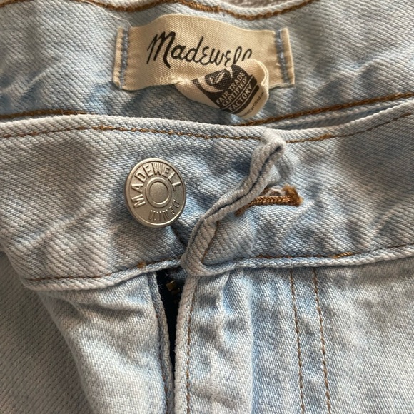 Madewell Blue Straight Leg Jeans with Vintage Appeal - Picture 13 of 15